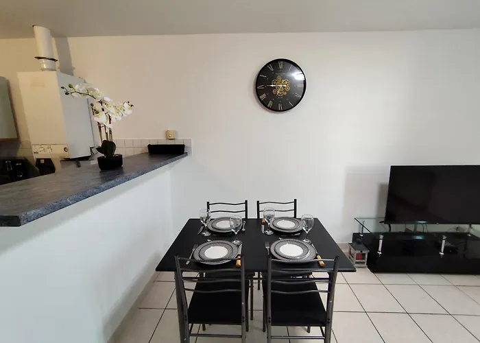 Appartement Avec Vue Imprenable Sur La Cite
