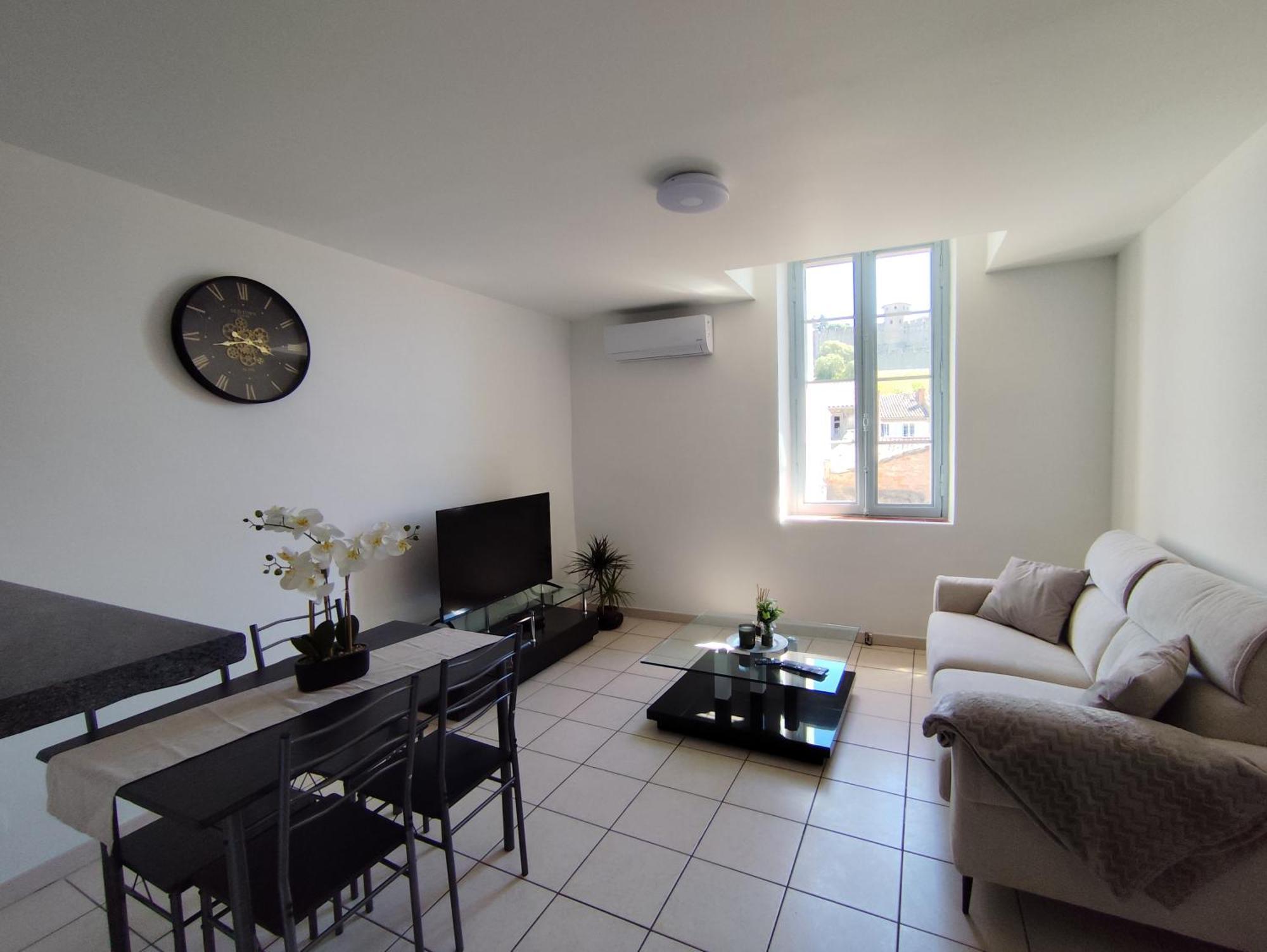 Climatise Avec Vue Sur La Cite Apartment *